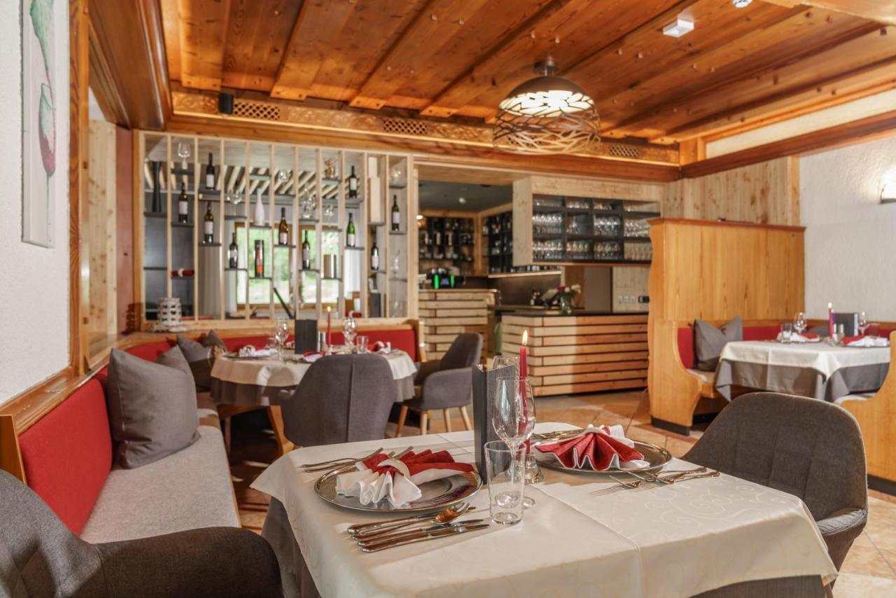 Hotel Laerchenhof Ramsau am Dachstein Exteriör bild