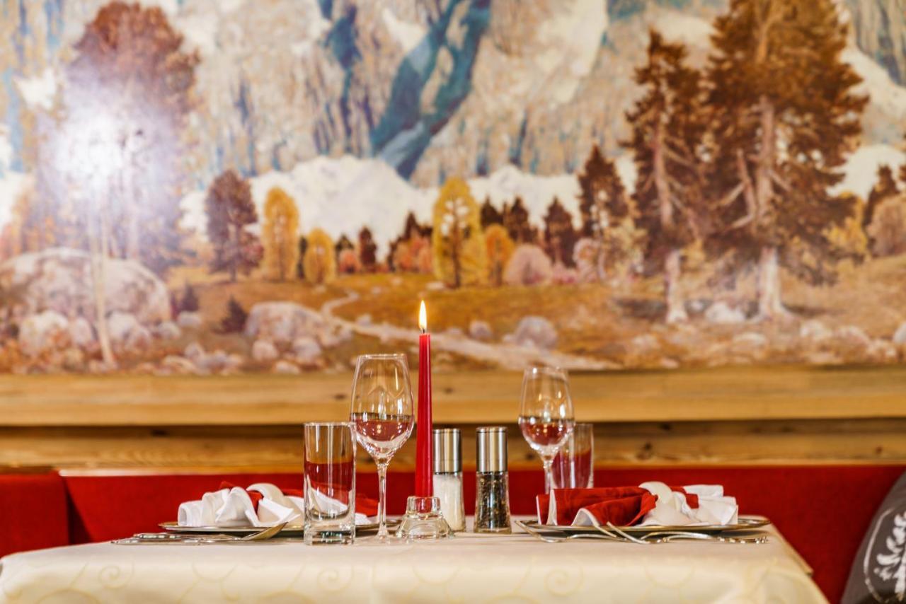 Hotel Laerchenhof Ramsau am Dachstein Exteriör bild